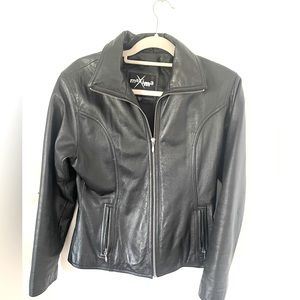 Wilson’s Vintage Genuine Black Leather Jacket